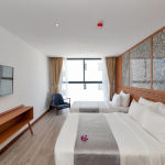 DELUXE DOUBLE/TWIN ROOM